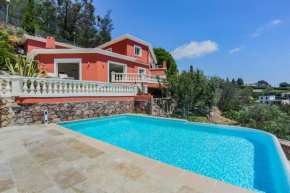 belle villa vue mer avec piscine